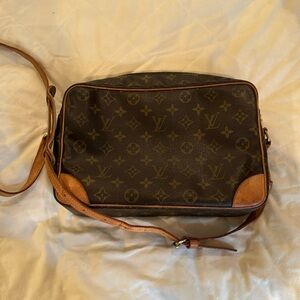 Louis Vuitton Cross Body Bag